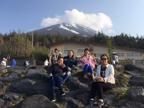 5月19日公司组织员工去日本进行学习交流